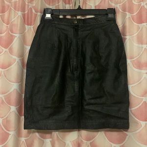 Wilson’s high waisted genuine leather skirt
